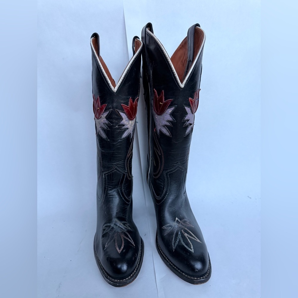 Miss Capezio black leather heeled cowboy boots with White and red floral inlays